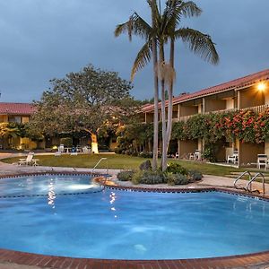 Best Western Plus Pepper Tree Inn